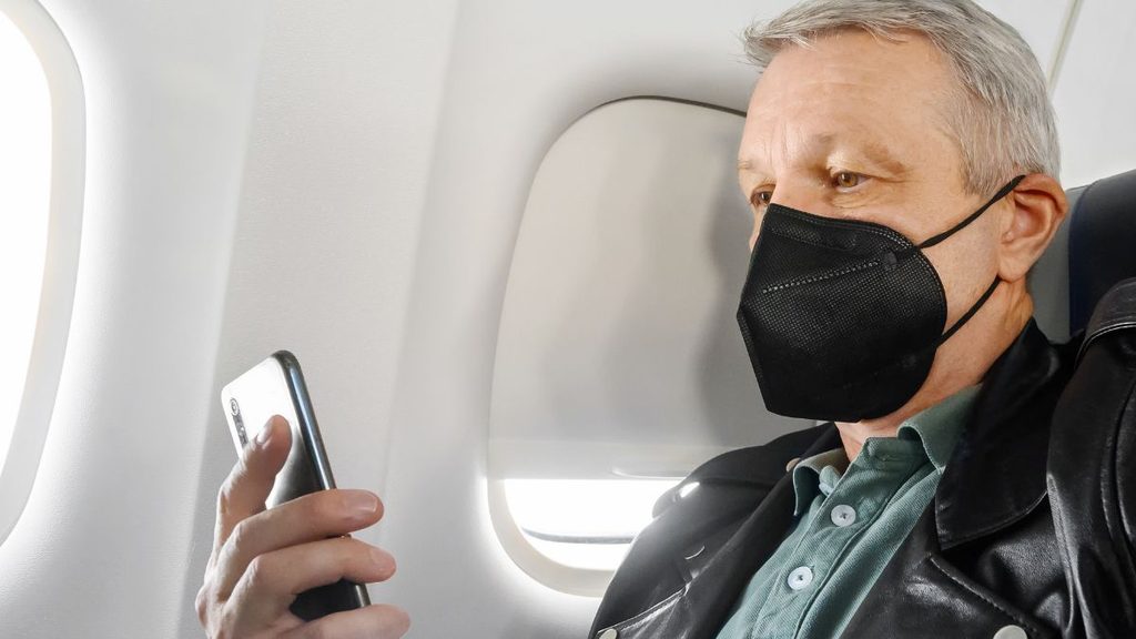 Protect Your Eyes Nose and Lips From Cabin Dryness