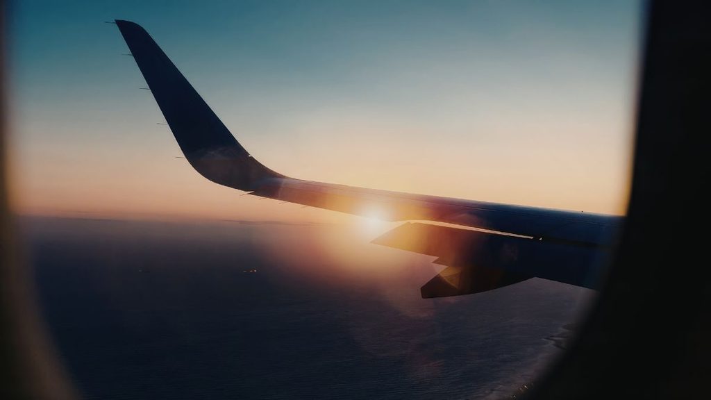 Start Following Destination Time During the Flight
