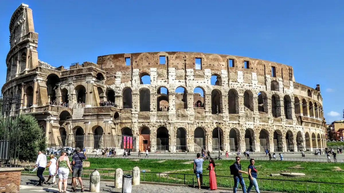 12 Things (Most Tourists Miss Half)