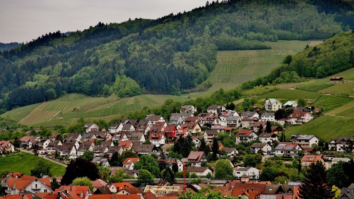 15 Fairytale Secret AUSTRIAN Towns So MAGICAL, You’ll Think You’re in a Dream!