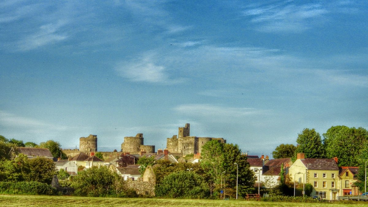 15 Hidden Cotswolds Villages So Stunning They’ll Steal Your Heart!