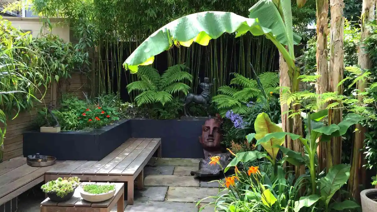 30 Garden Corner Ideas for Anyone Who Wants a Cozy Backyard Retreat