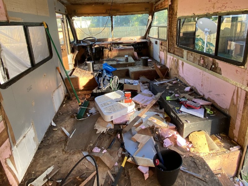 A Carefully Chosen Older Coach Can Leave Money for Repairs