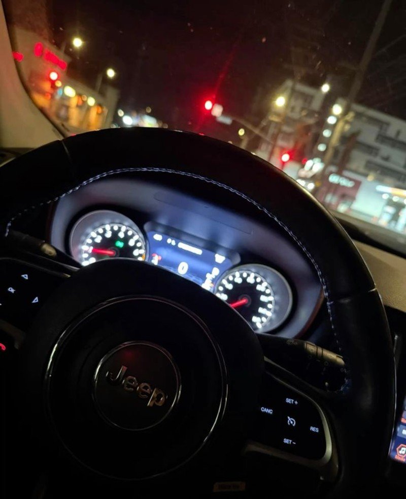 Adjust Interior Lighting Adjust Interior Lighting