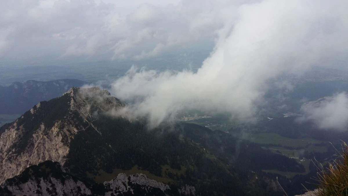Altitude Sickness Becomes Deadly Under Seasonal Pressure