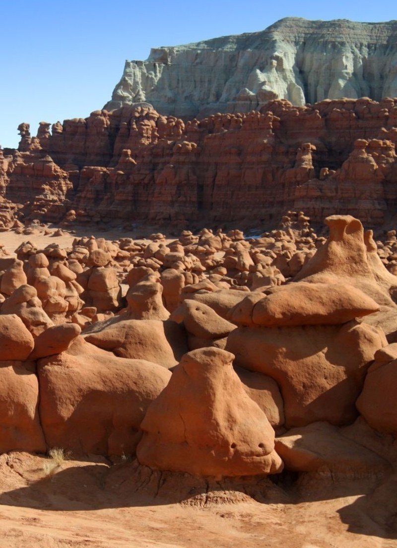 Arches → Goblin Valley State Park, Utah Arches → Goblin Valley State Park, Utah