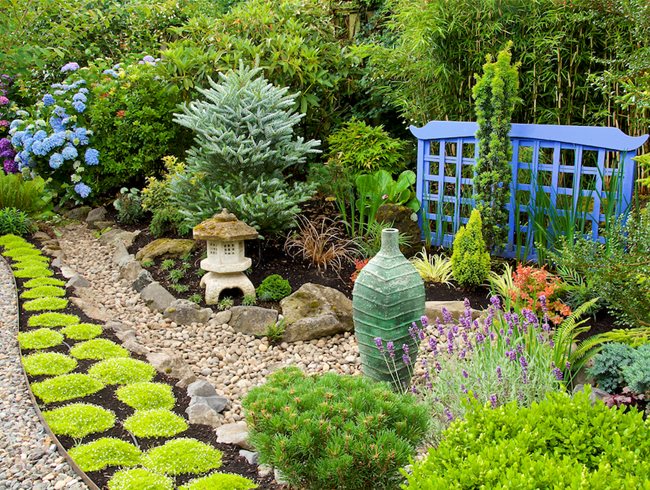 Asian Inspired Pagoda Garden