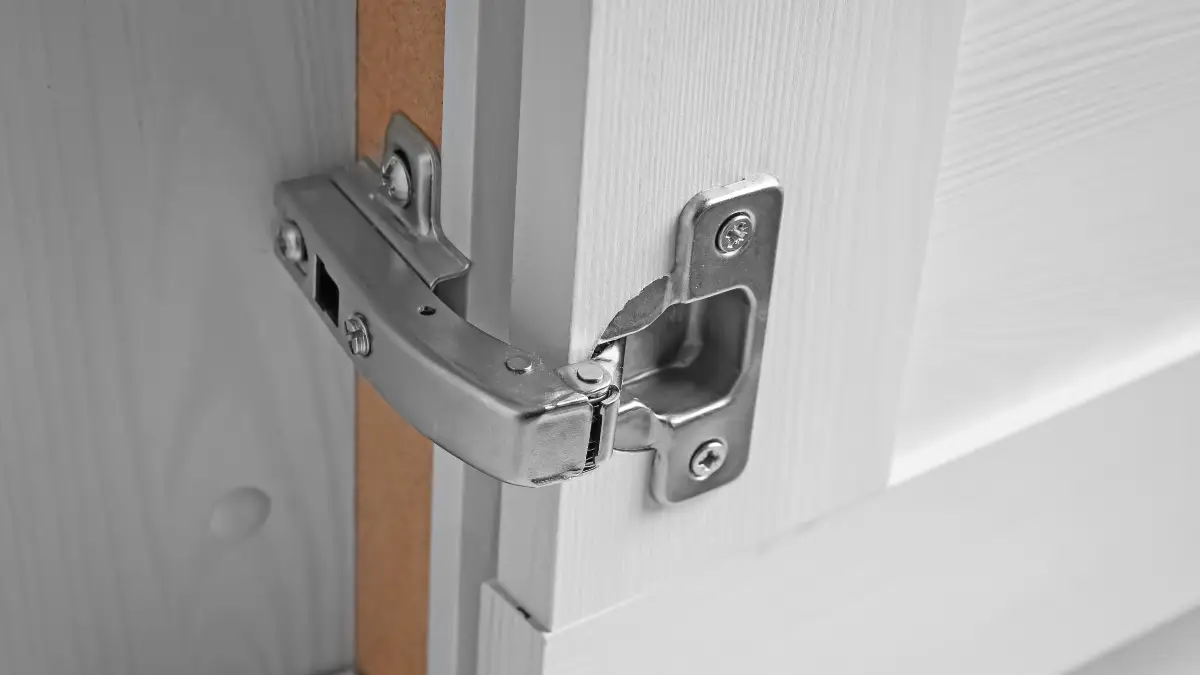 Cabinet Latch Hardware