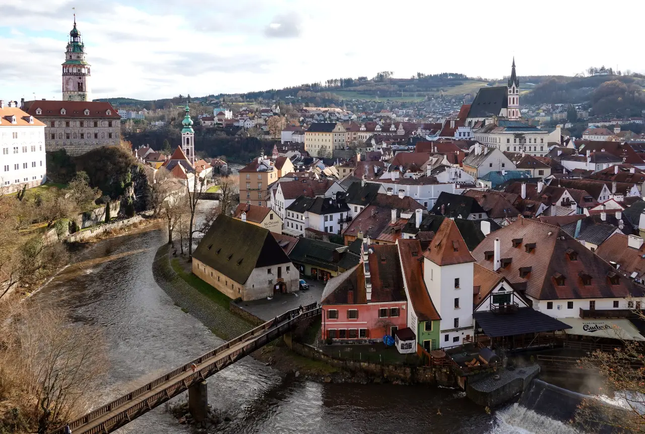 Český Krumlov Is Worth Staying Overnight