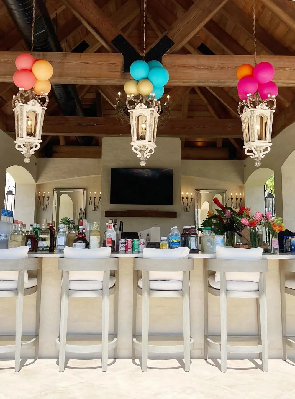 Chic and Colorful Poolside Bar Setup A Fun and Elegant Vibe