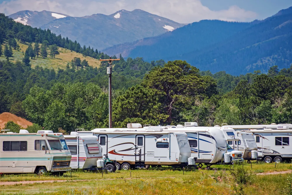 Cramped RV Sites and Privacy Issues