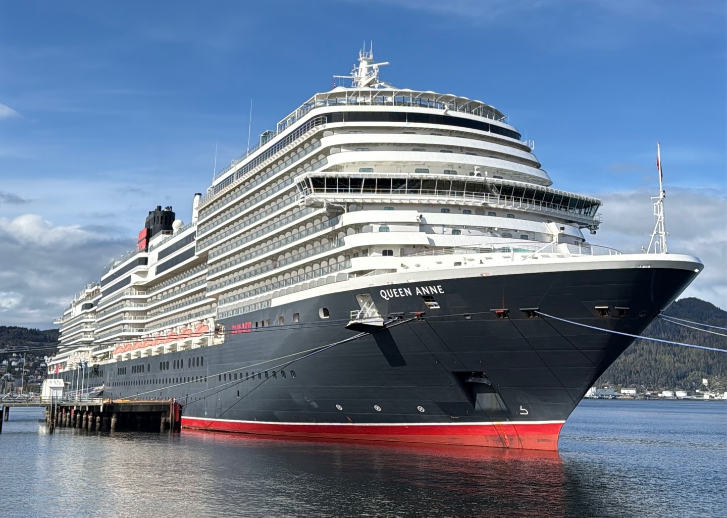 Cunard Line Cunard Line 2026 Updates: Cutbacks to Traditional Room Service