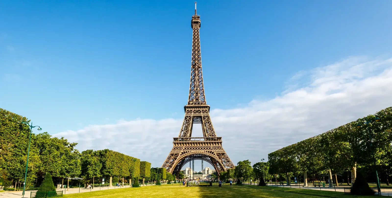 Eiffel Tower Eiffel Tower Area & Champ de Mars (Paris, France)