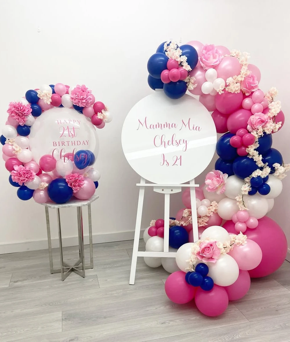 Elegant Balloon Display with Welcome Signs