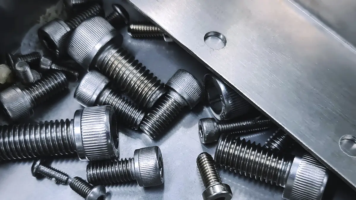 Exhaust Manifold Studs/Bolts