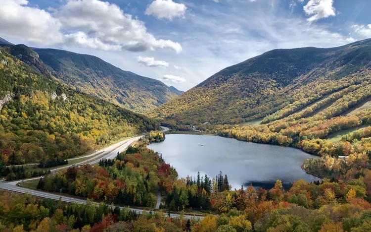 Franconia Notch State Park Lincoln New Hampshire b Franconia Notch State Park & Lincoln, New Hampshire