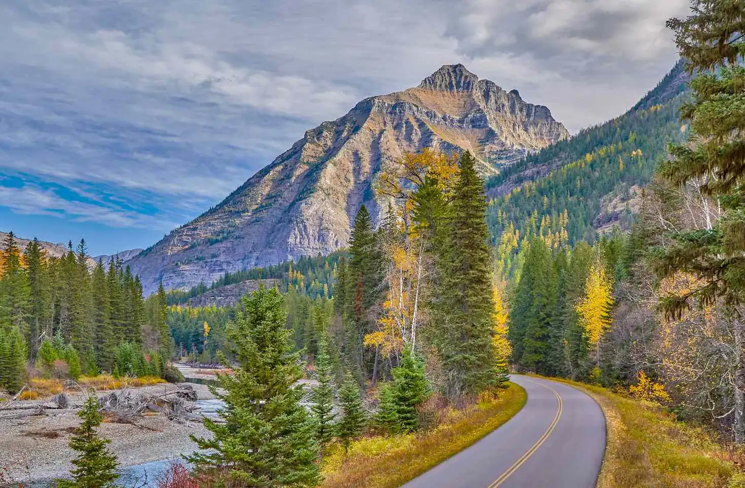 Going to the Sun Road Gives You 50 Miles of Glacier at Its Best Going to the Sun Road Gives You 50 Miles of Glacier at Its Best