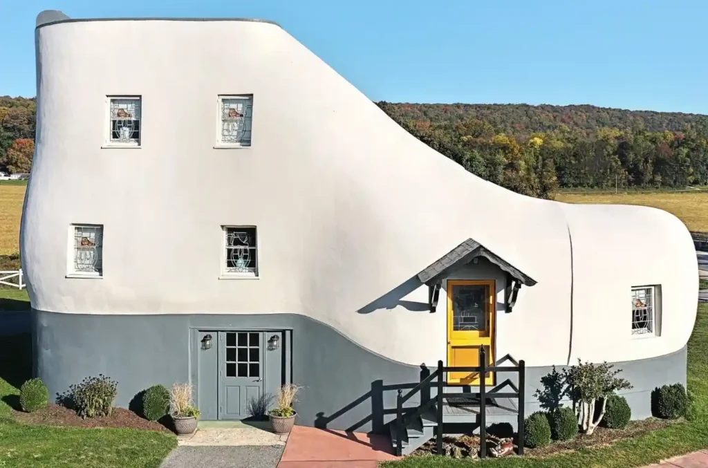 Haines Shoe House