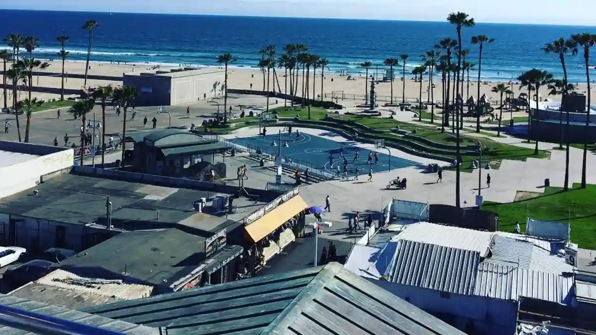 Hotel Erwin Rooftop Bar (Venice Beach)