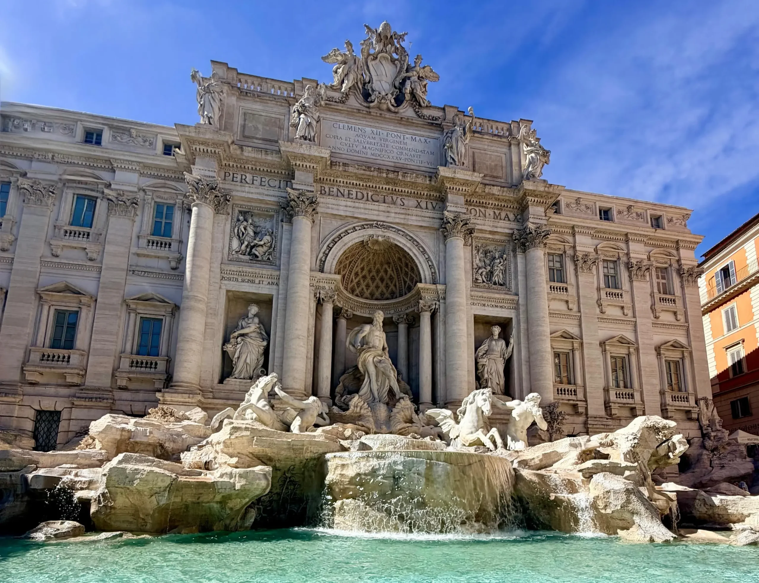 How to Visit the Trevi Fountain Basin with the New 2 Euro Ticket