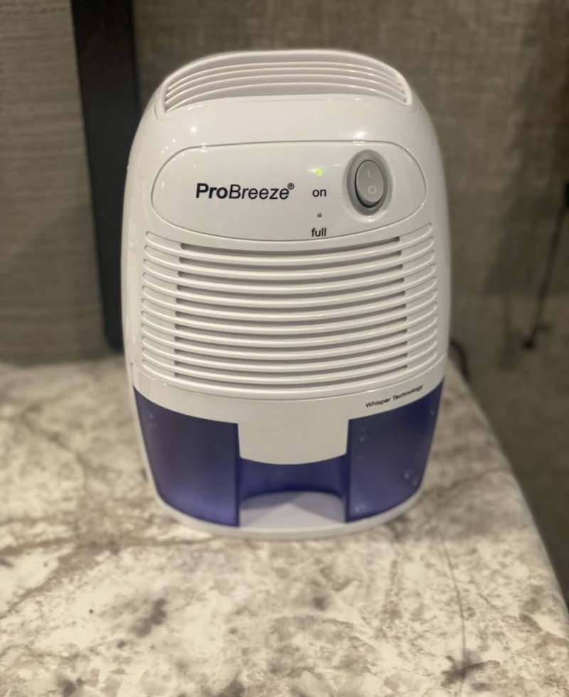 Humidity Control Stop the Sweat and Static Humidity Control Stop the Sweat and Static