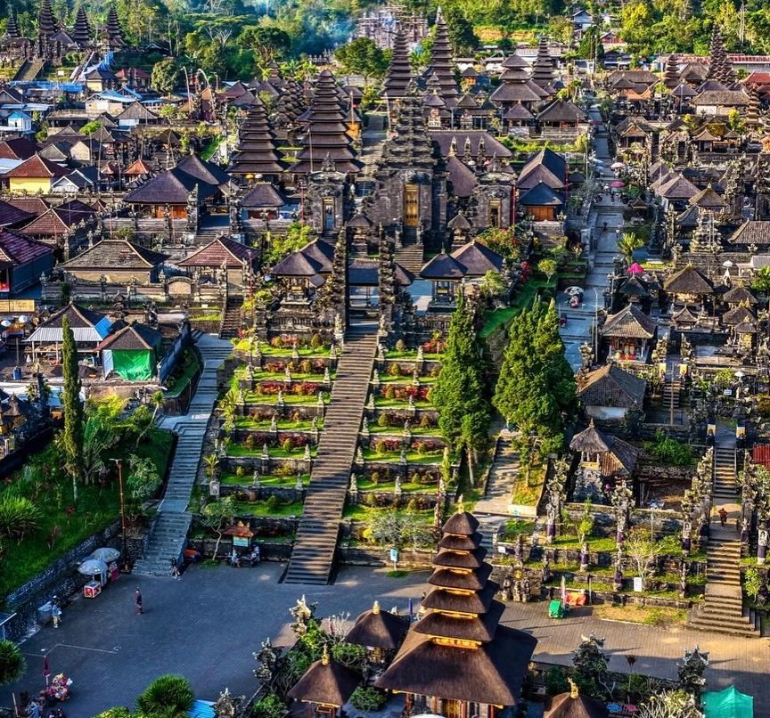 Indonesia (Beyond Bali) Private Beach Villas on Lombok and Java