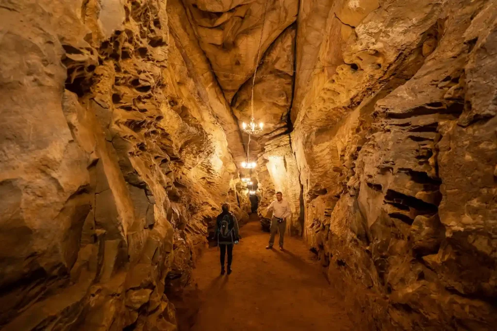 Laurel Caverns
