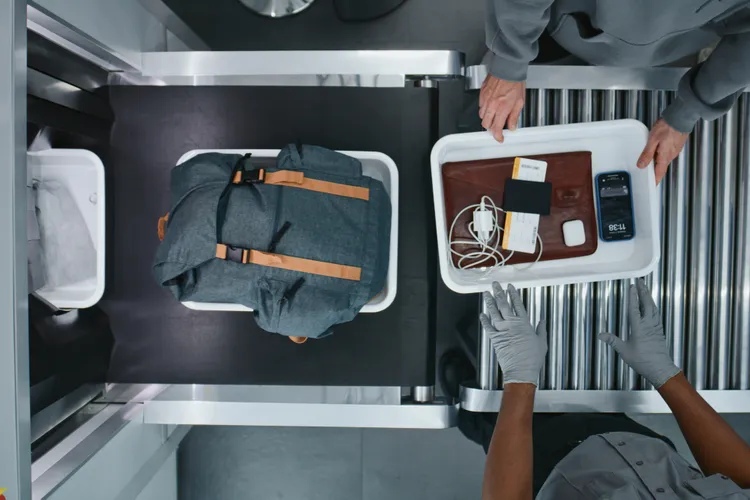 Lithium Battery Bans and Smart Bag Check-In Restrictions