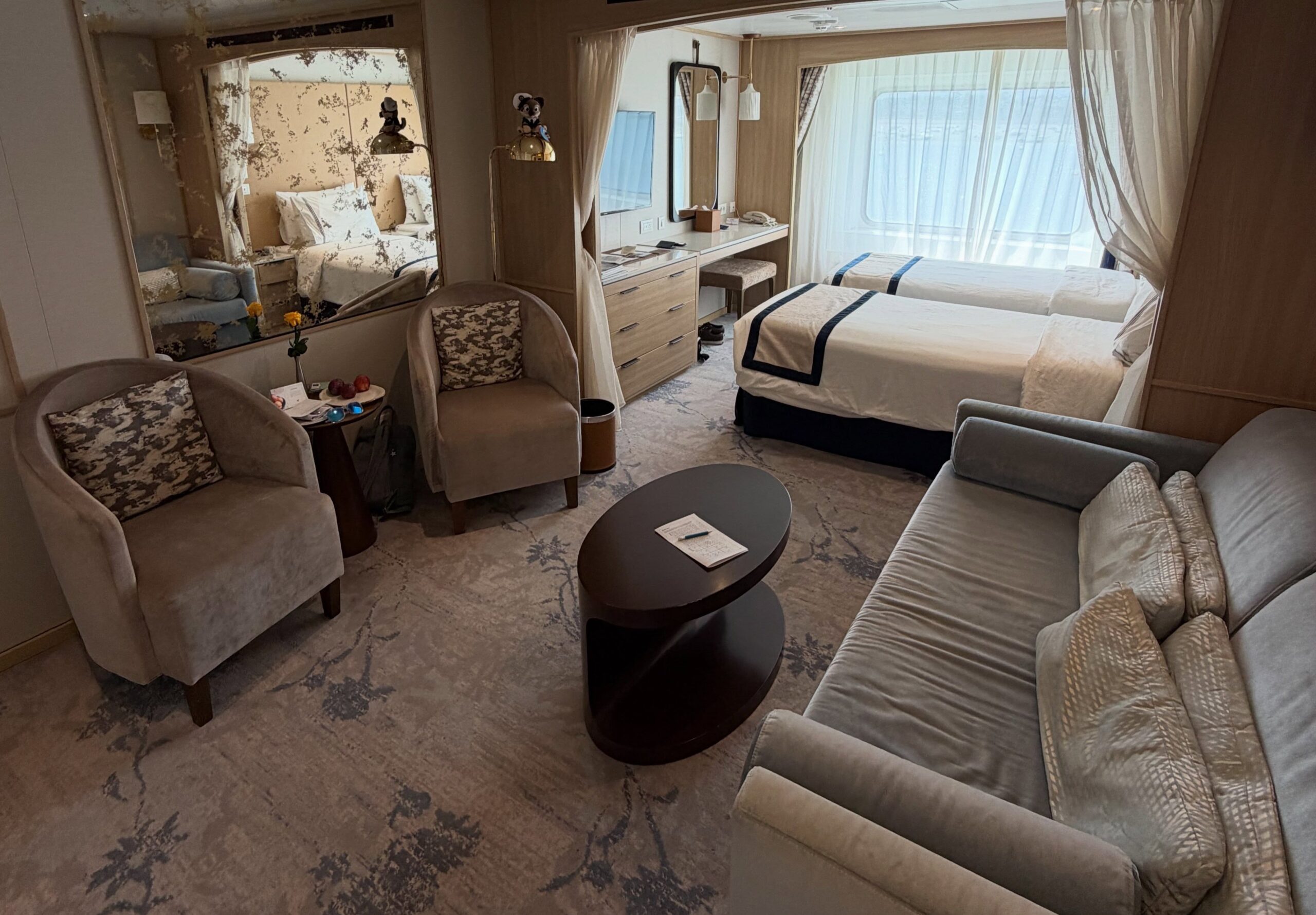 Unlock Hidden Room Space with Magnetic Stateroom Walls