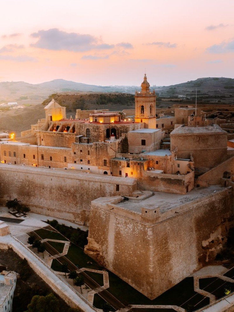 Malta Your Gateway to Europe Malta: Your Gateway to Europe