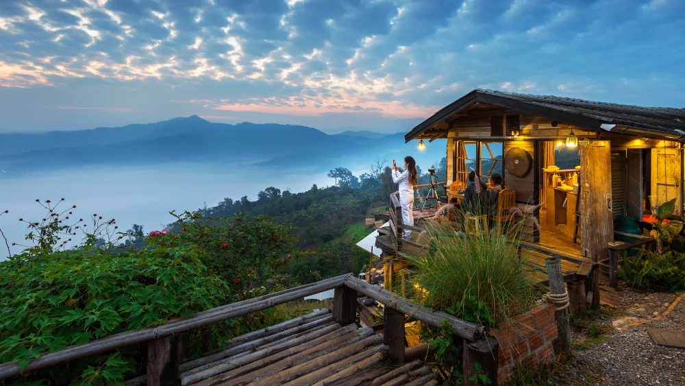 Mountain-Resort-Areas-Beautiful-but-Brutal-for-RVers