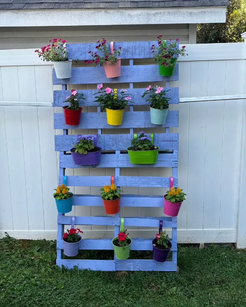Pallet Flower Display