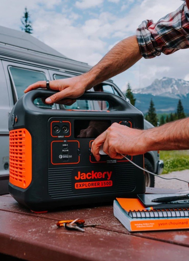 Portable Vs. Built-In Generators Huge Cost Difference Portable Vs. Built-In Generators Huge Cost Difference