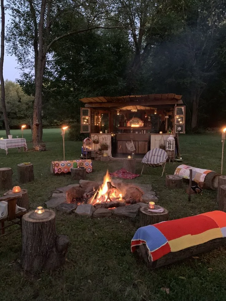 Rustic Outdoor Kitchen Fire Pit