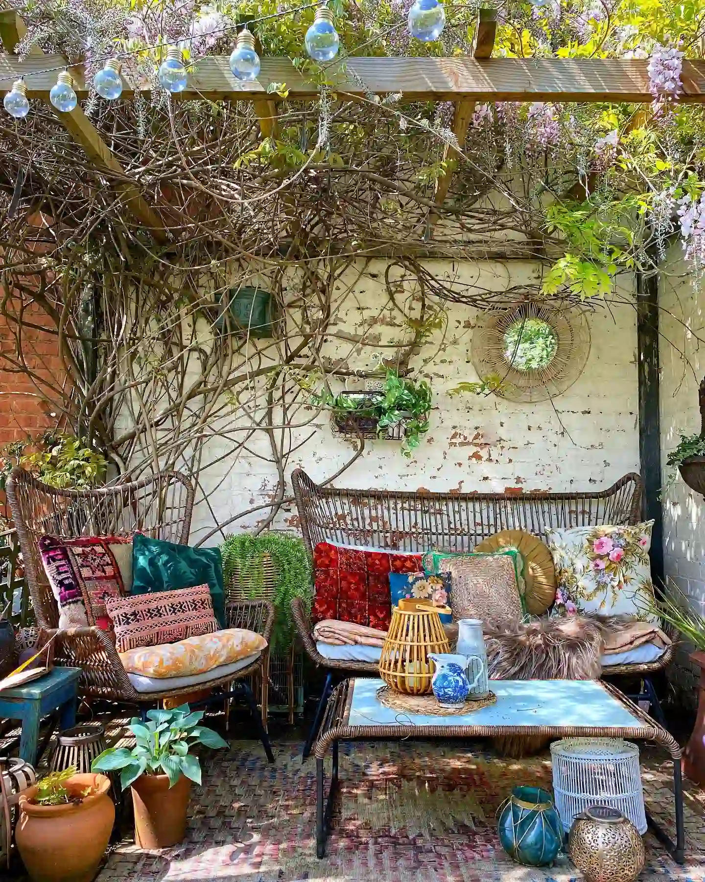 Rustic Pergola Lounge Rustic Pergola Lounge