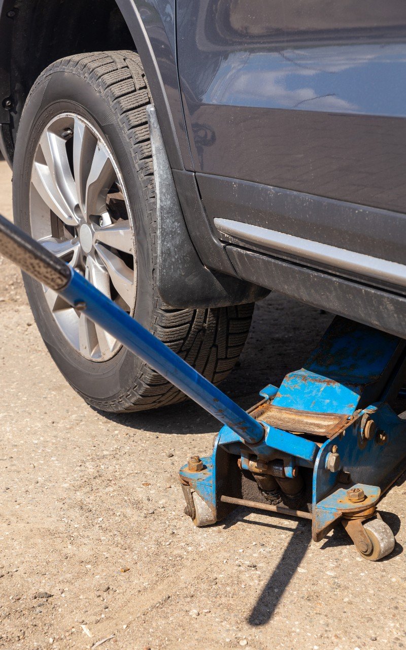 Slide-Out Support Jacks Slide-Out Support Jacks