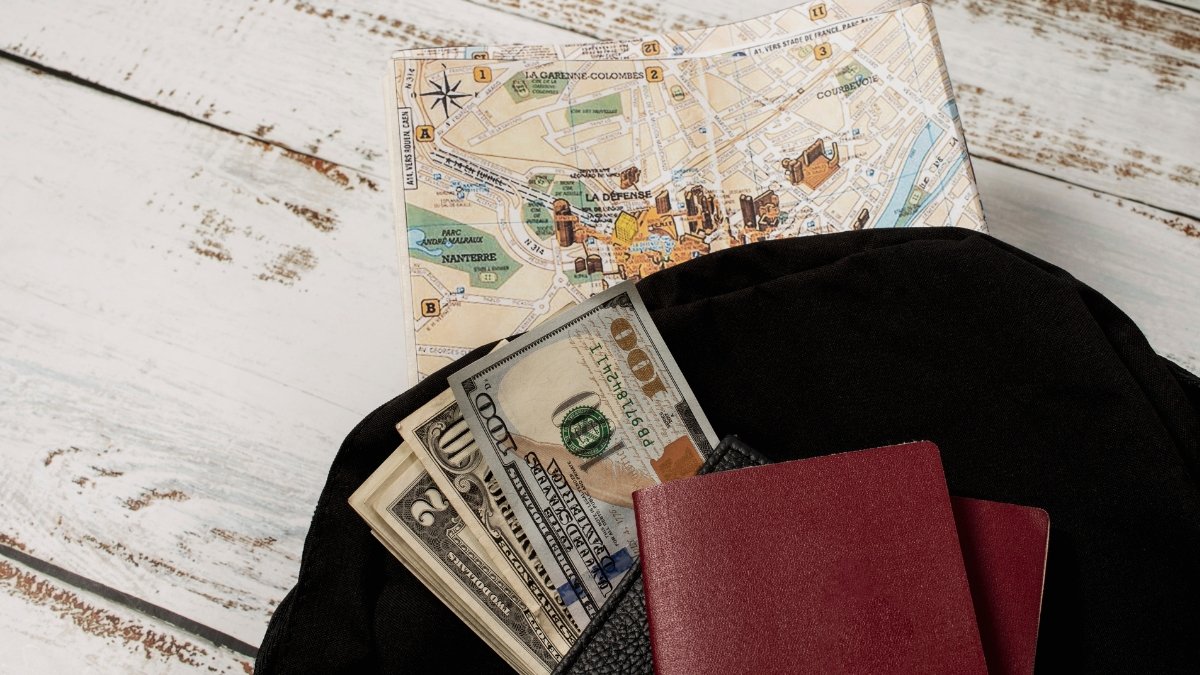 Stop Wasting Money! These 15 ‘Genius’ Travel Hacks Are Secretly Draining Your Wallet
