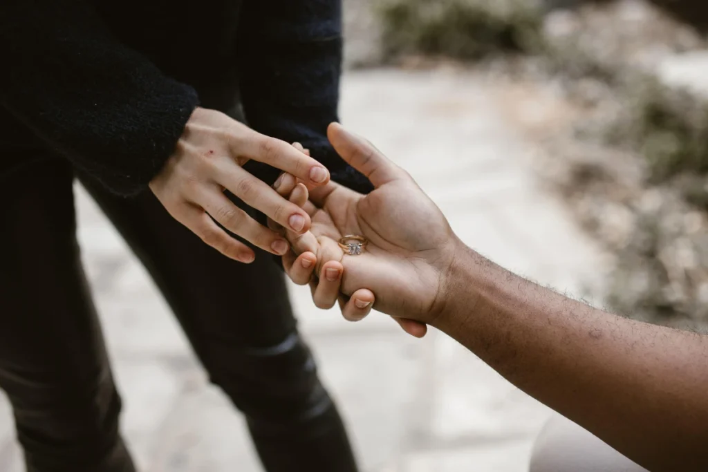  The Found Ring Scam