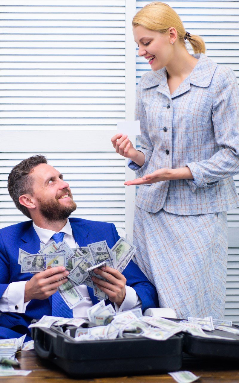 The Staggering Cost of Currency Scams in Europe The Staggering Cost of Currency Scams in Europe