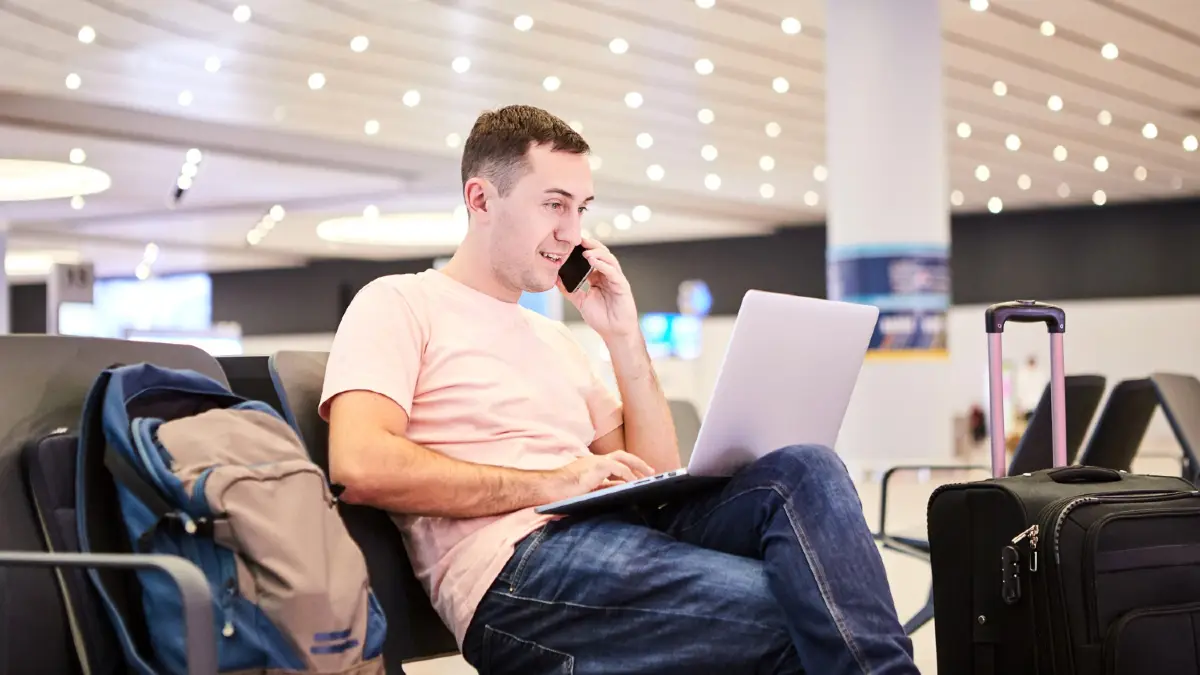 Time Your Bookings Like an Airline Insider