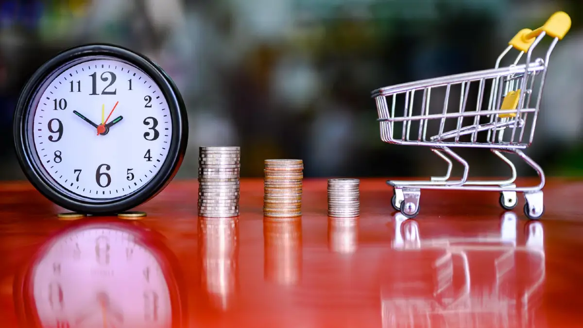 Time Your Shopping for Maximum Savings