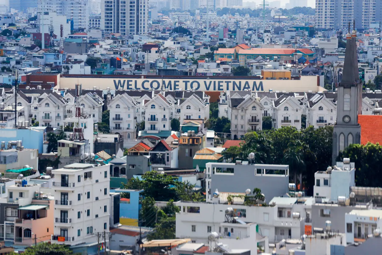 Vietnam Gives a $1,000 Budget Plenty of Room