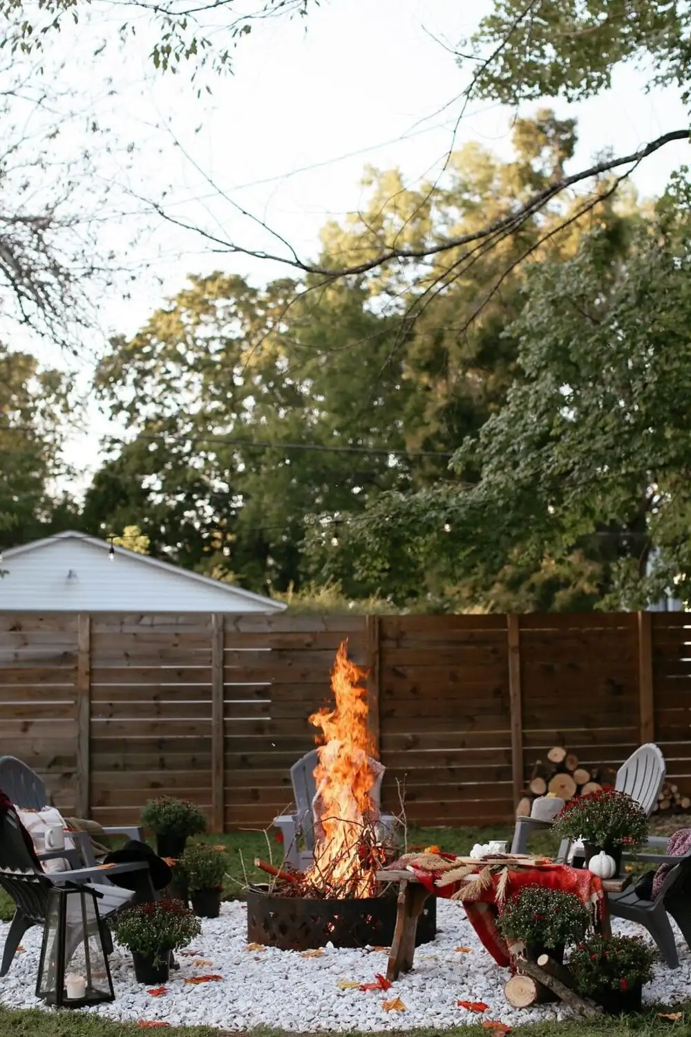 White Gravel Surround Fire Pit