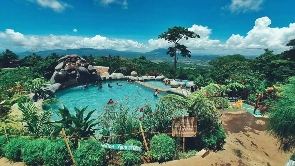 Why These Tropical Destinations Work
