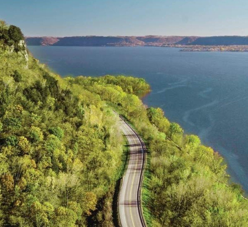 Wisconsin's Great River Road Wisconsin's Great River Road