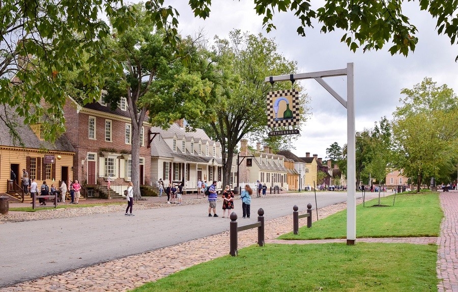 Historic Moravian Bethlehem: Colonial Strolls