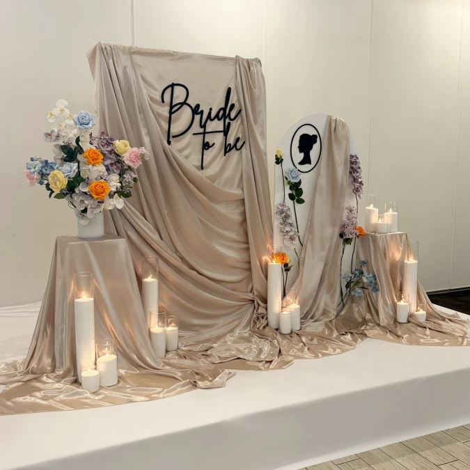 Champagne Satin Candlelight Display