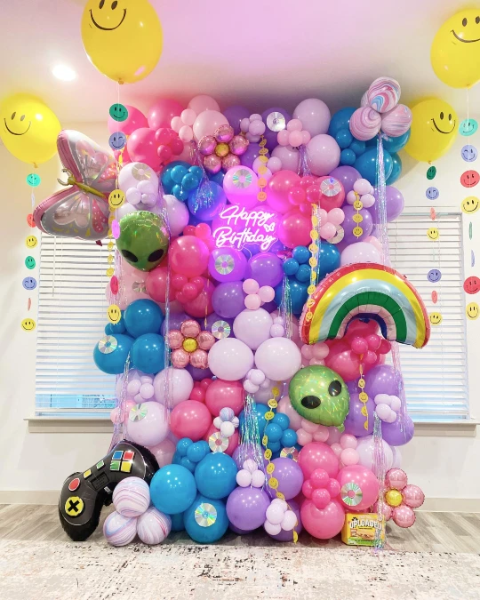 Cosmic Y2K Balloon Wall