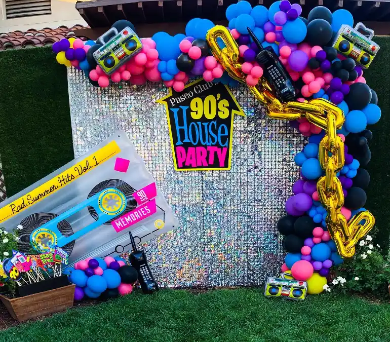 Retro 90s House Party