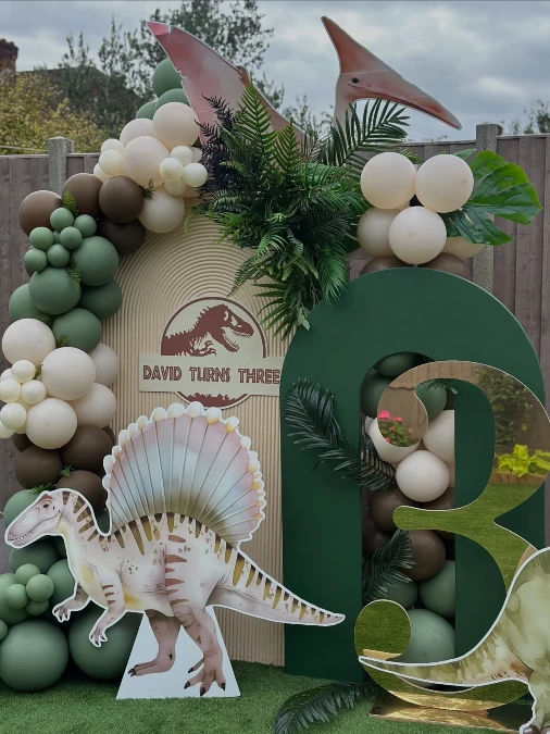 David's Ancient World Backdrop